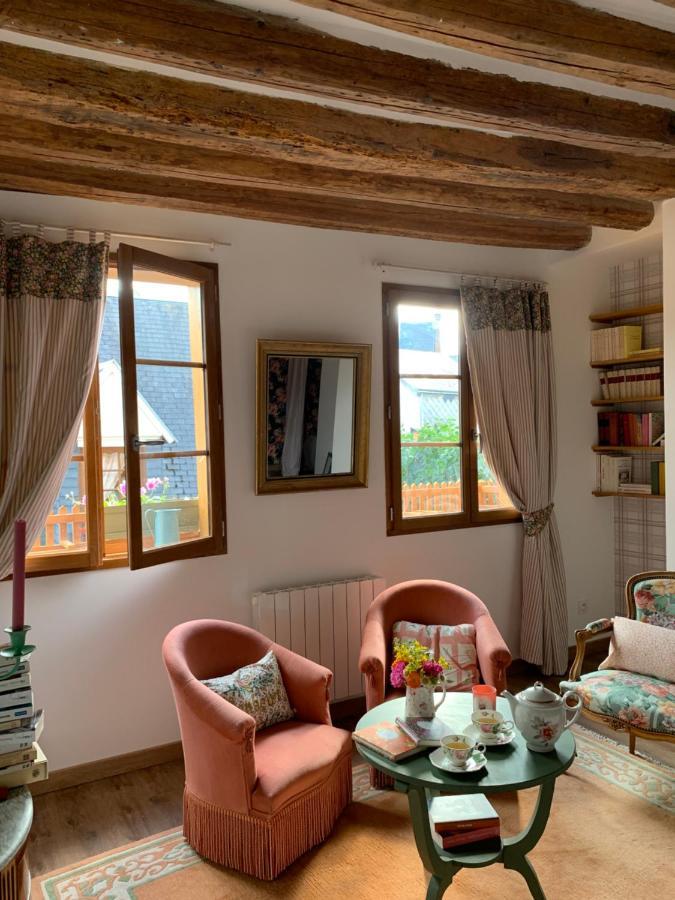 Maison Leontine Bernay  Eksteriør bilde